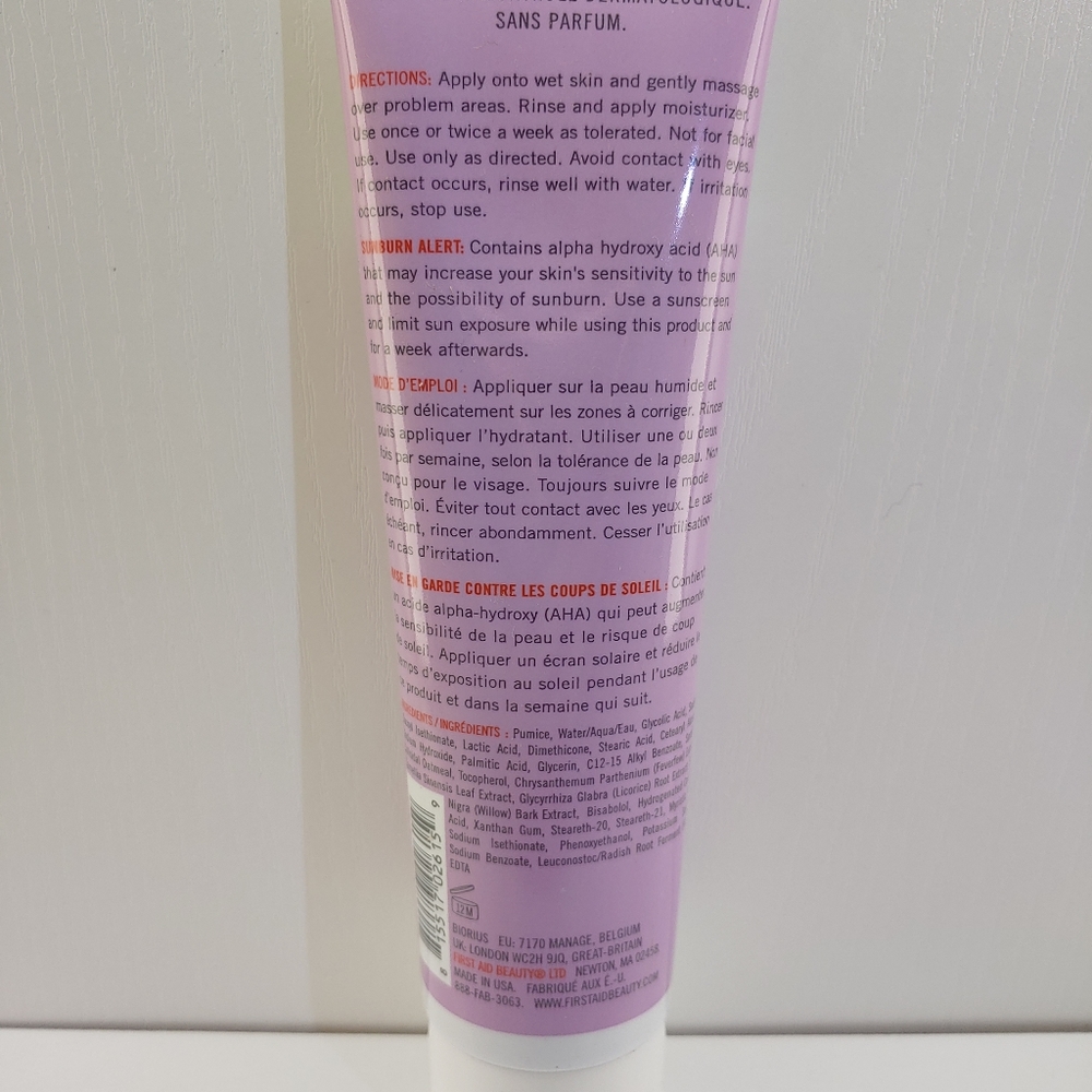First Aid Beauty KP Bump Eraser Body Scrub with 10% AHA 4 Oz New Sealed! - Picture 2 of 2